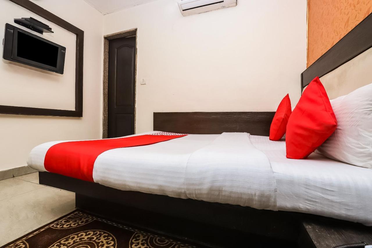 Hotel Shiv Palace New Delhi Eksteriør billede